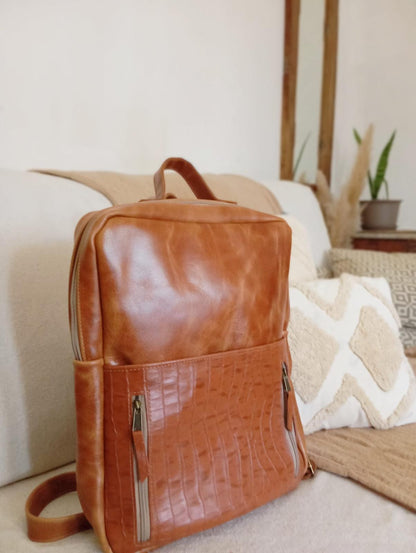 Mochila Paysa Liso de cuero genuino, vista frontal