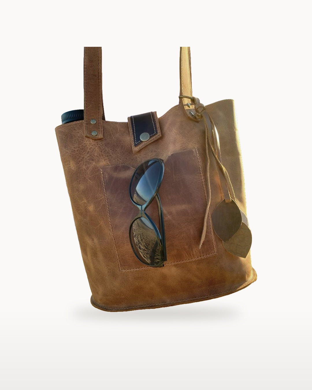 Bolso Matero Victoria de Isabelle, sobre fondo blanco